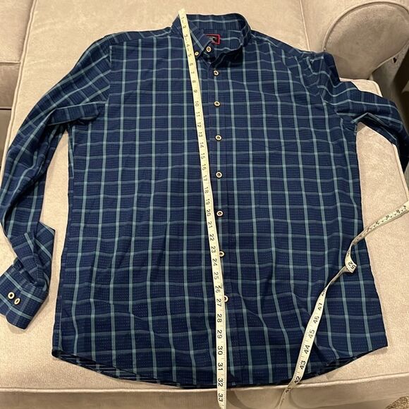 UNTUCKit  - Picture 8 of 8